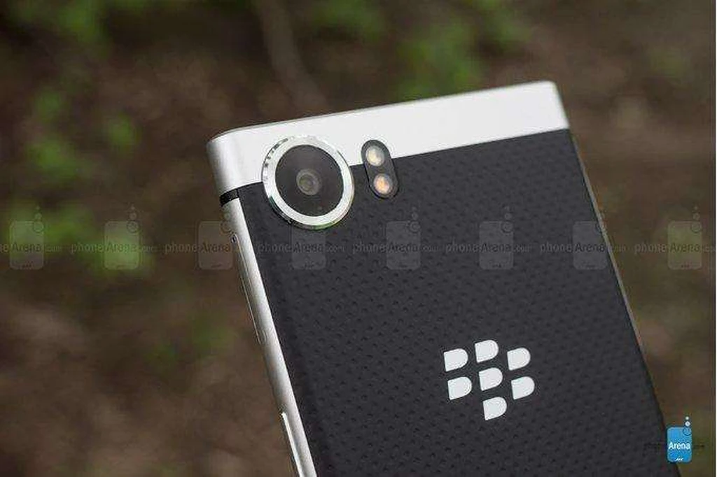 احتمال معرفی میان رده BlackBerry KEY2 Lite تا ماه آینده